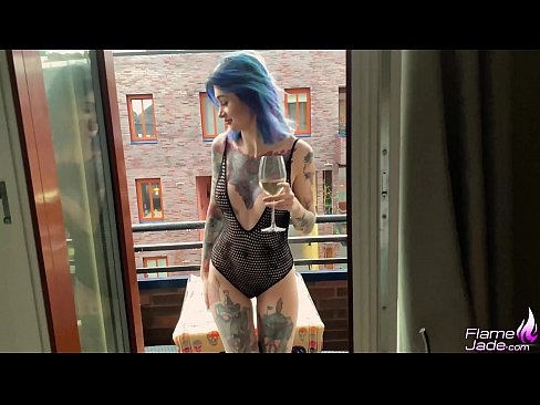 ❤️ Obrovské dievča fajčí s hltom a vášnivo šuká pod holým nebom ❌  Sex na porno sk.fulldesisex.ru ❌❤