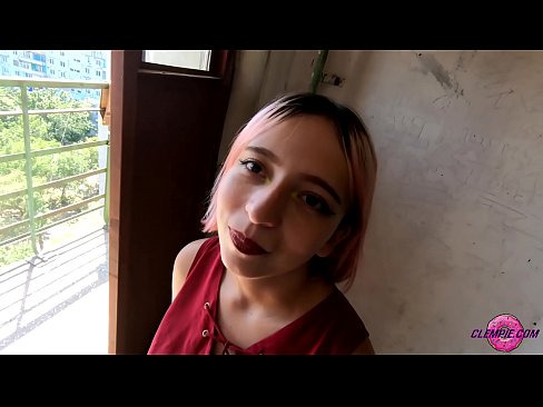 ❤️ Študentka zmyselne fajčí cudzinca vo vnútrozemí - strieka mu na tvár ❌  Sex na porno sk.fulldesisex.ru ❌❤